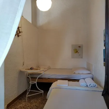 Andreas' House #dialiskari4# Apartment