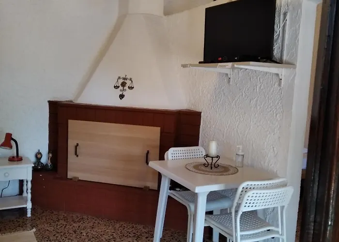 Dialiskari#4 Διαμέρισμα *